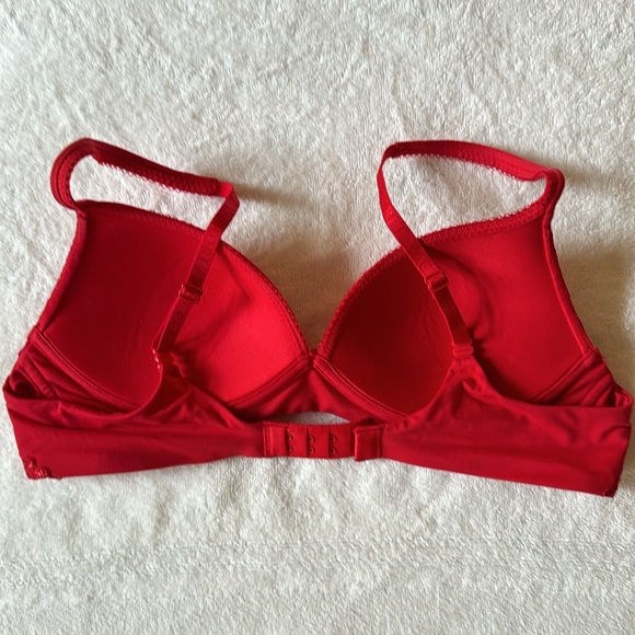 Victoria’s Secret bra/Great condition/Size 36B/ red color - Picture 5 of 6